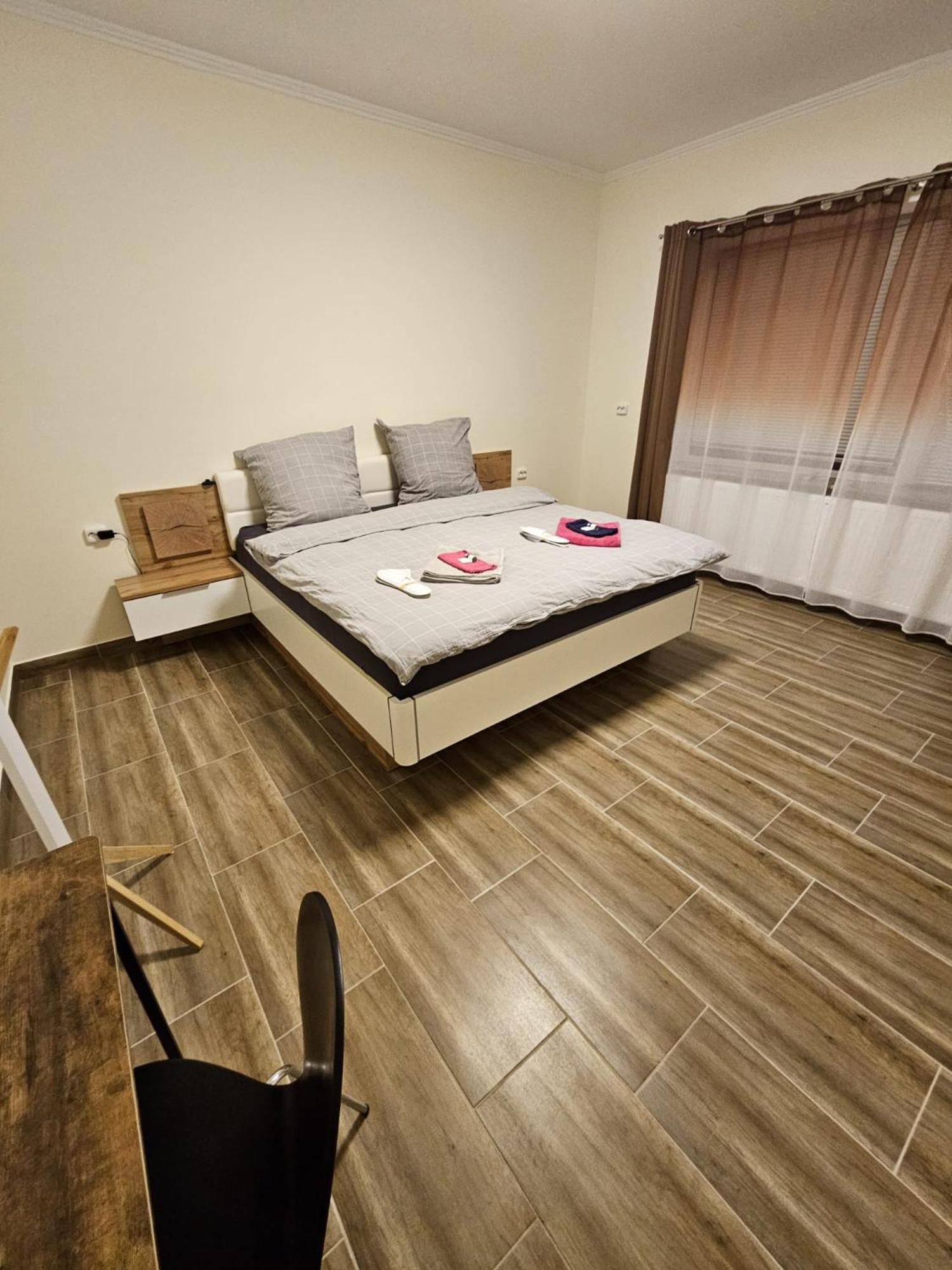 Sleep & Go Motel Gyhum Kültér fotó